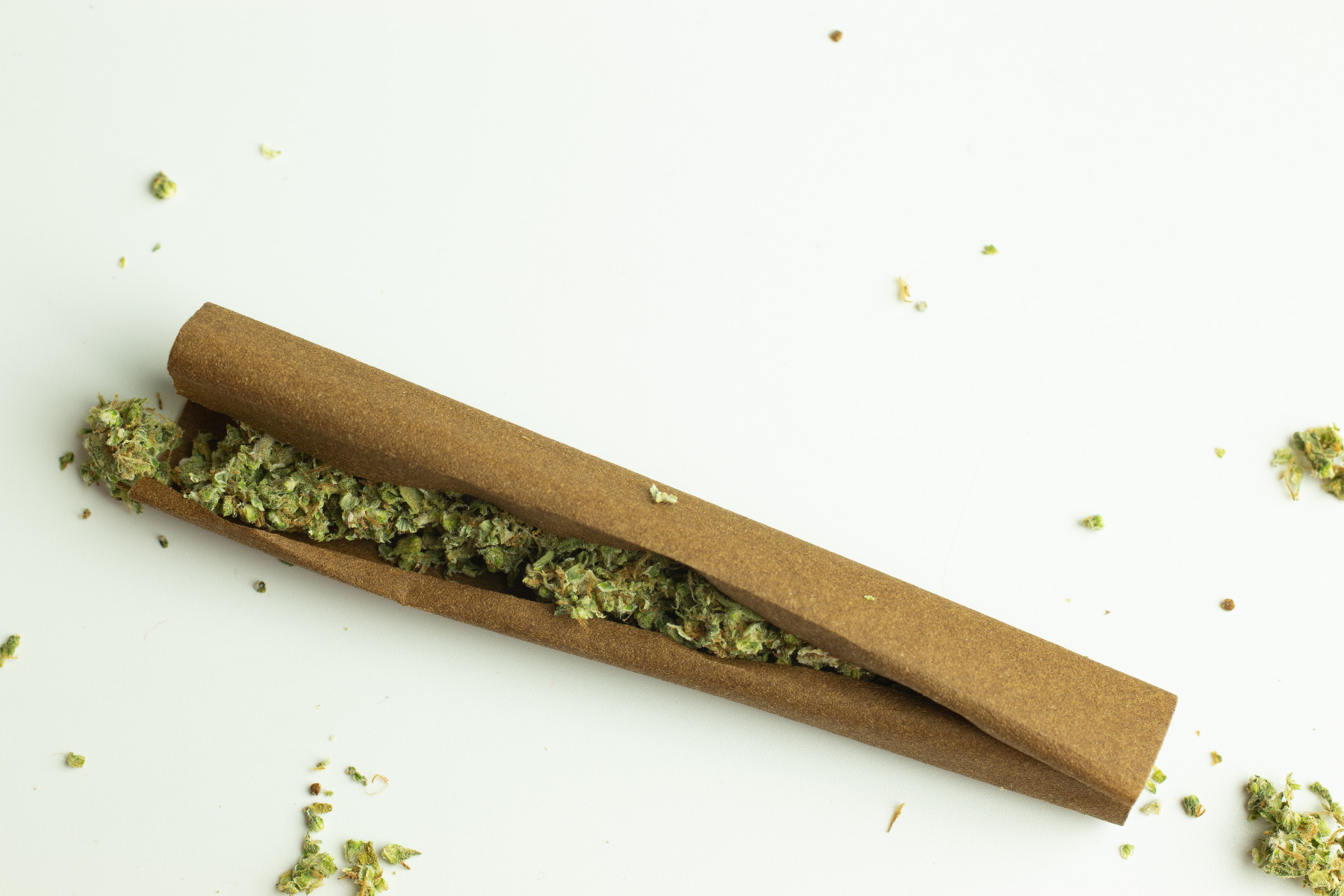 Een open blunt, cannabissigaar